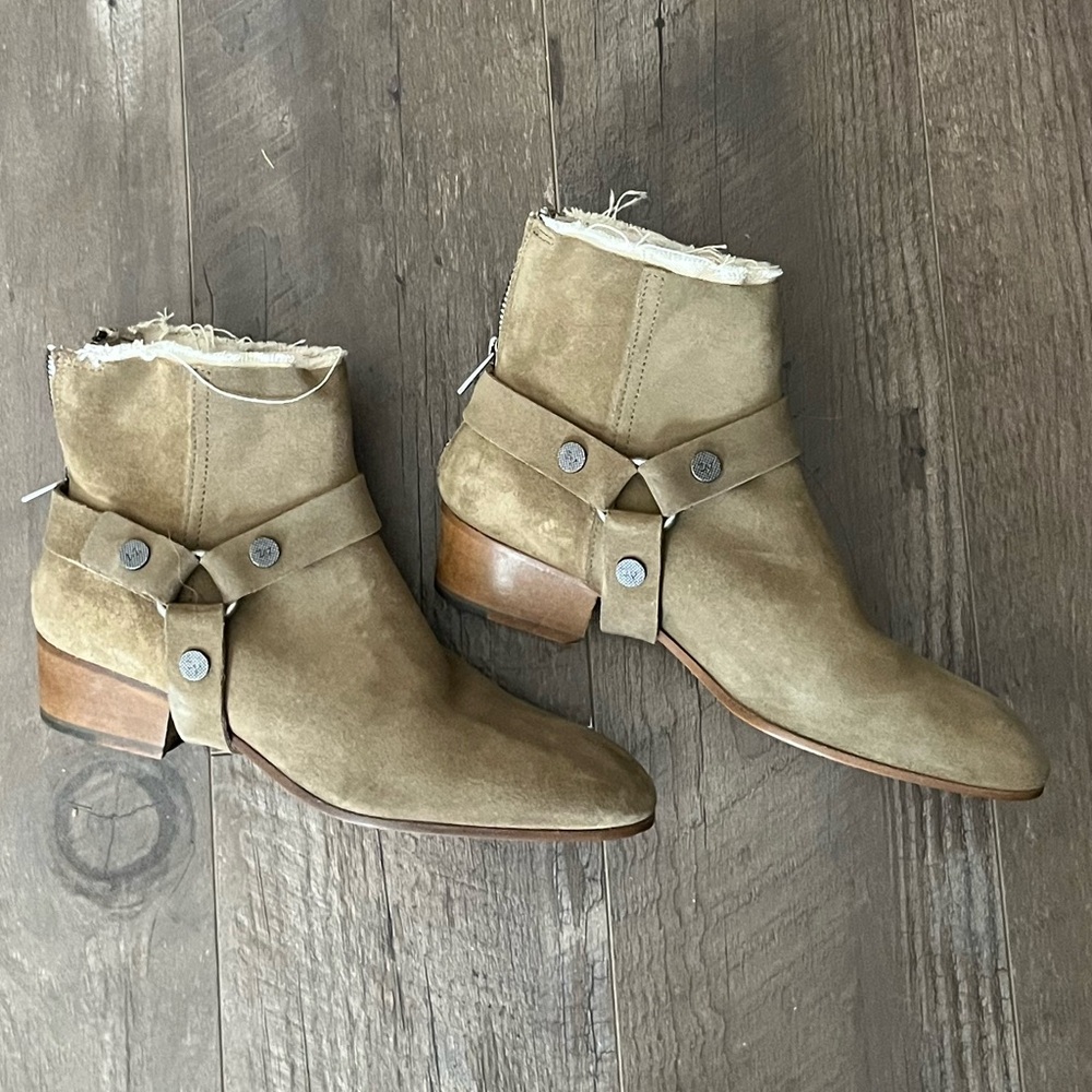 Zadig & Voltaire Tan Ankle Boots with Western Charm